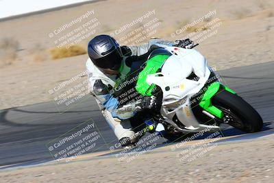 media/Jan-08-2022-SoCal Trackdays (Sat) [[1ec2777125]]/Turn 15 Inside (950am)/